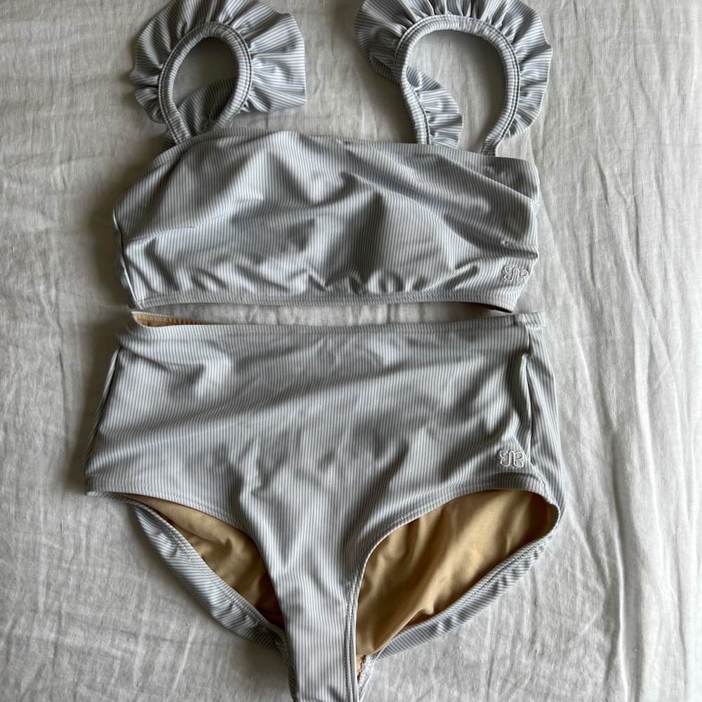 Albion White Ribbed Ruffle-Strap Bikini Set - Picture 2 of 7